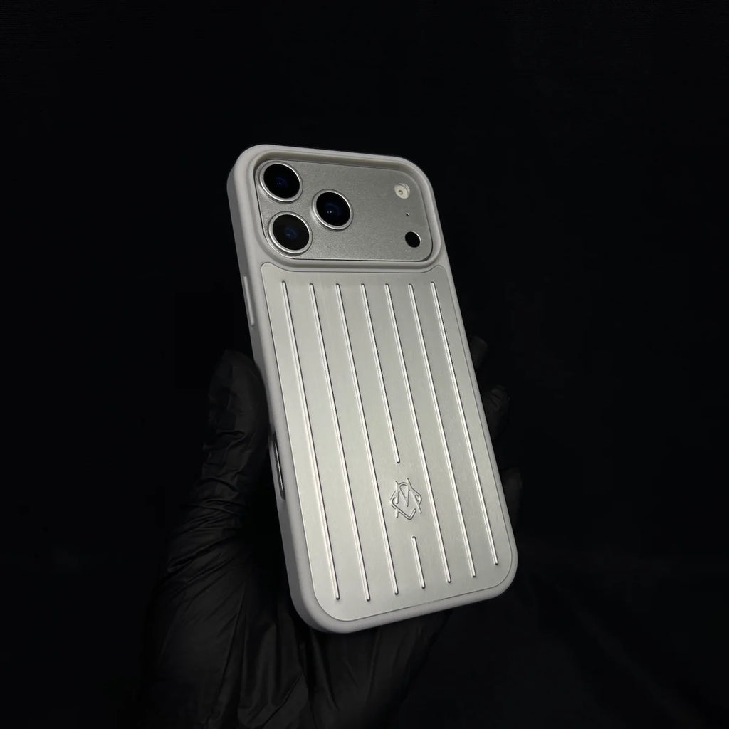 BAG IPHONE CASES
