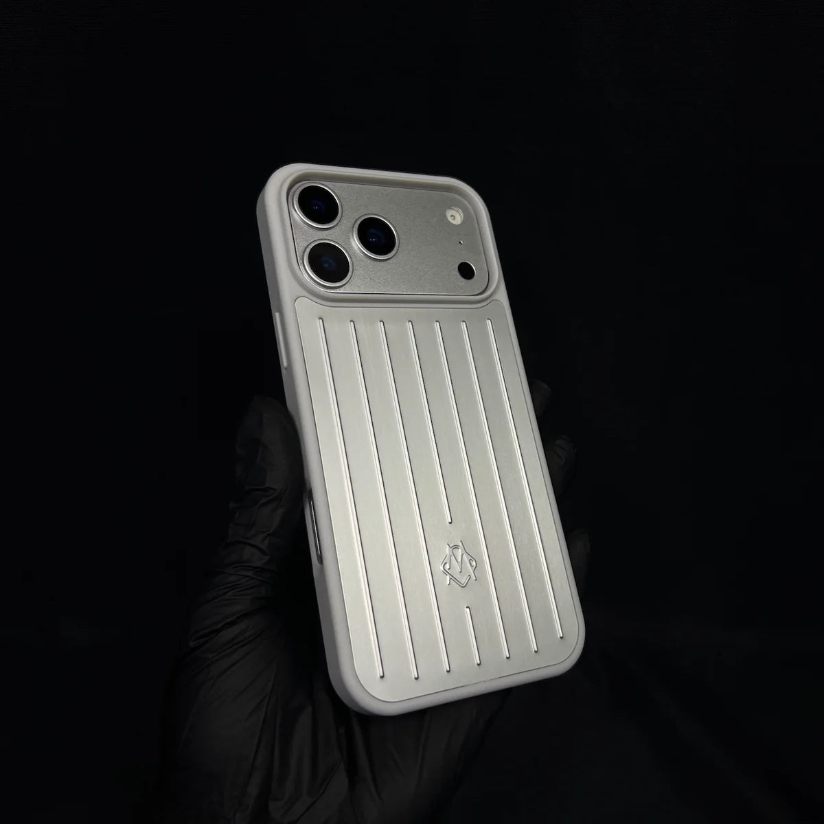 BAG IPHONE CASES