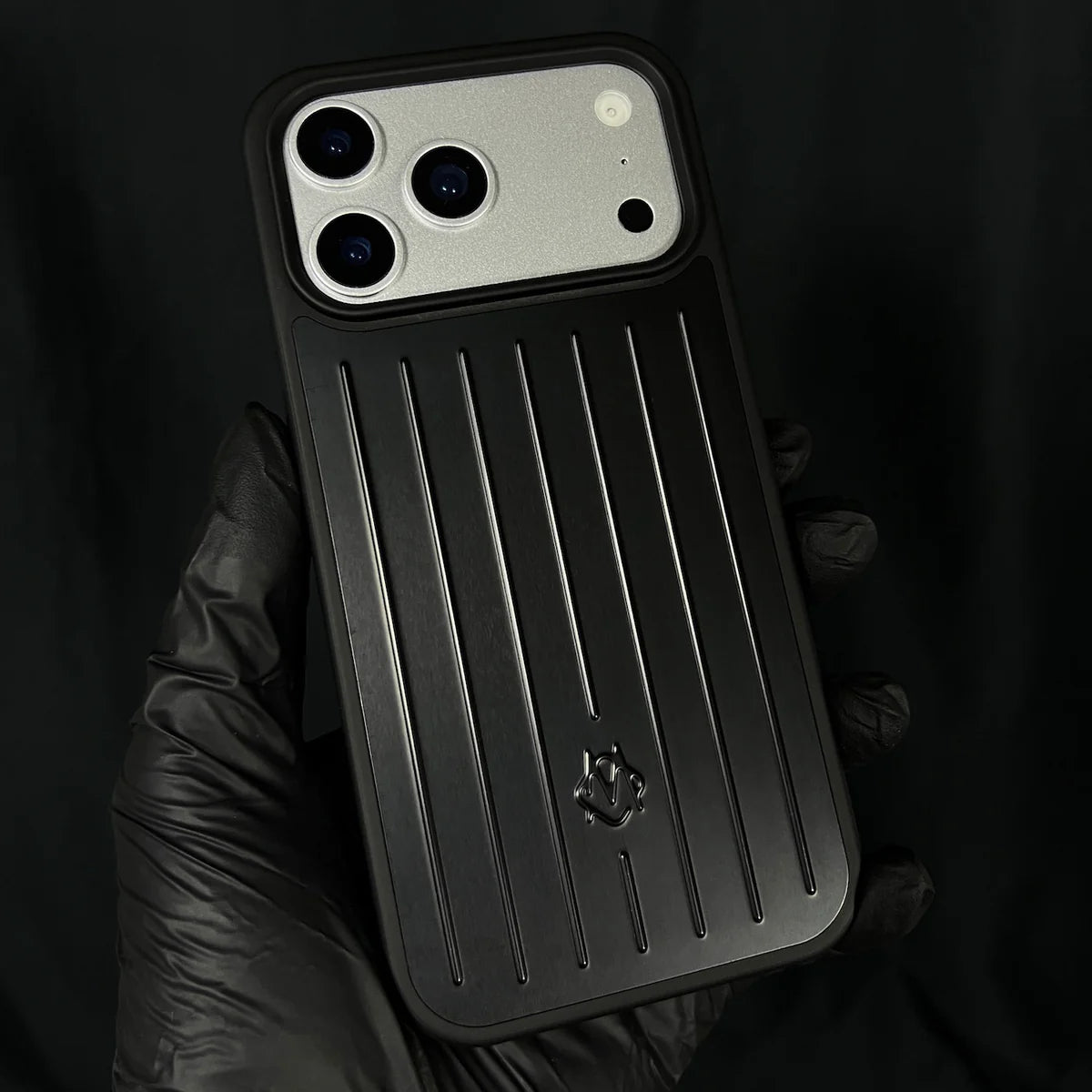 BAG IPHONE CASES
